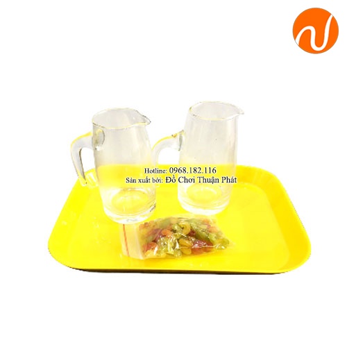 Giáo cụ montessori bài học rót hạt với bình trong có tay cầm GC36-475