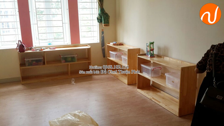Cung cấp sản phẩm tủ kệ Montessori đồ chơi vận động tại Hà Nội-2