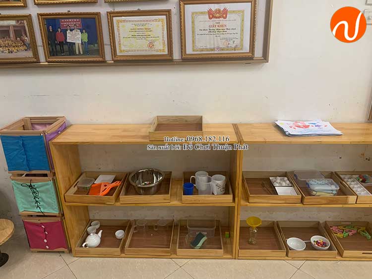 Giao kệ Montessori cho khách hàng mở lớp học Montessori tại Hà Nội-4