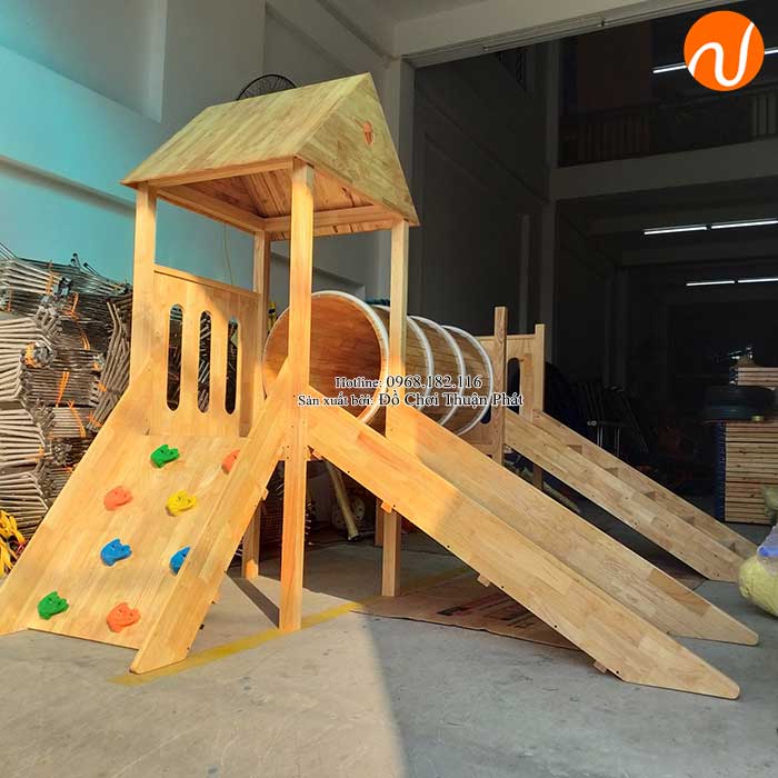 Sản xuất nhà khối cầu trượt bằng gỗ cho khách tại Bắc Giang-2