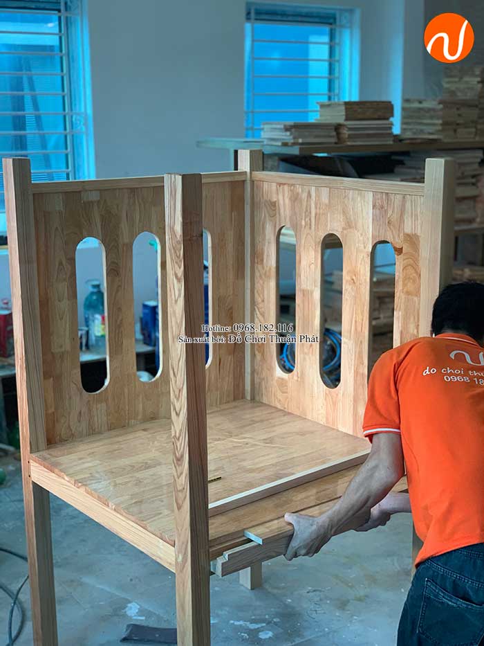 Sản xuất nhà khối cầu trượt bằng gỗ cho khách tại Bắc Giang-8