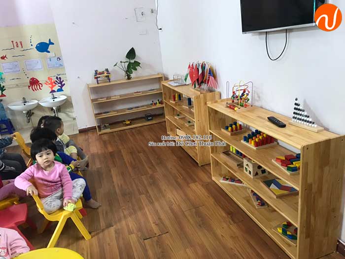 Sản xuất kệ Montessori 4 tầng cho trường mầm non tại Hà Nội-6