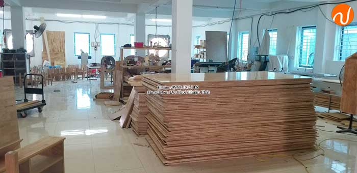 Xưởng sản xuất bàn ghế gỗ mầm non giá rẻ chất lượng tại Hà Nội-3
